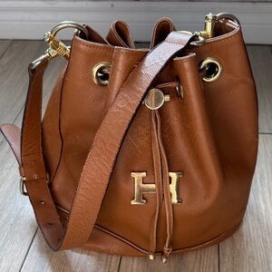 Gorgeous  Vintage Bucket/crossbody Bag